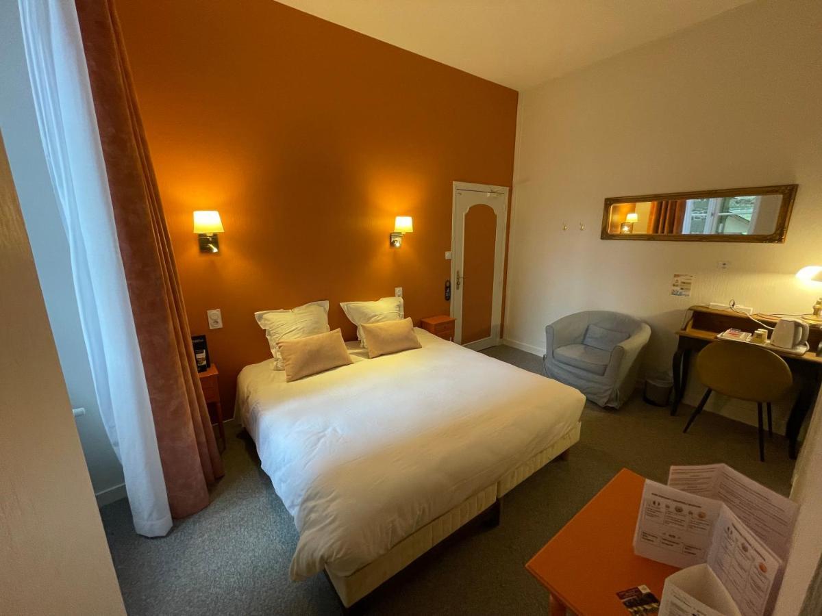 Balzac Hotel Restaurant Фужер Экстерьер фото